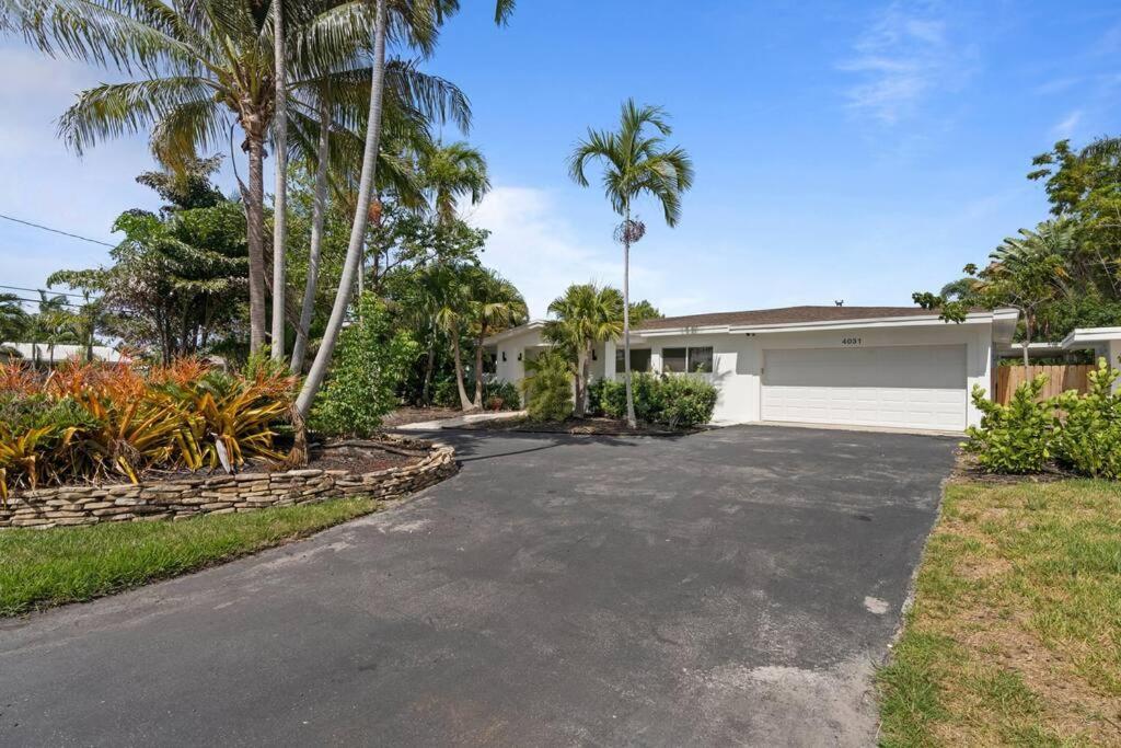 Waterfront-Heated Pool-Mini Golf-Game Room-2Mi Beach Fort Lauderdale Exterior photo